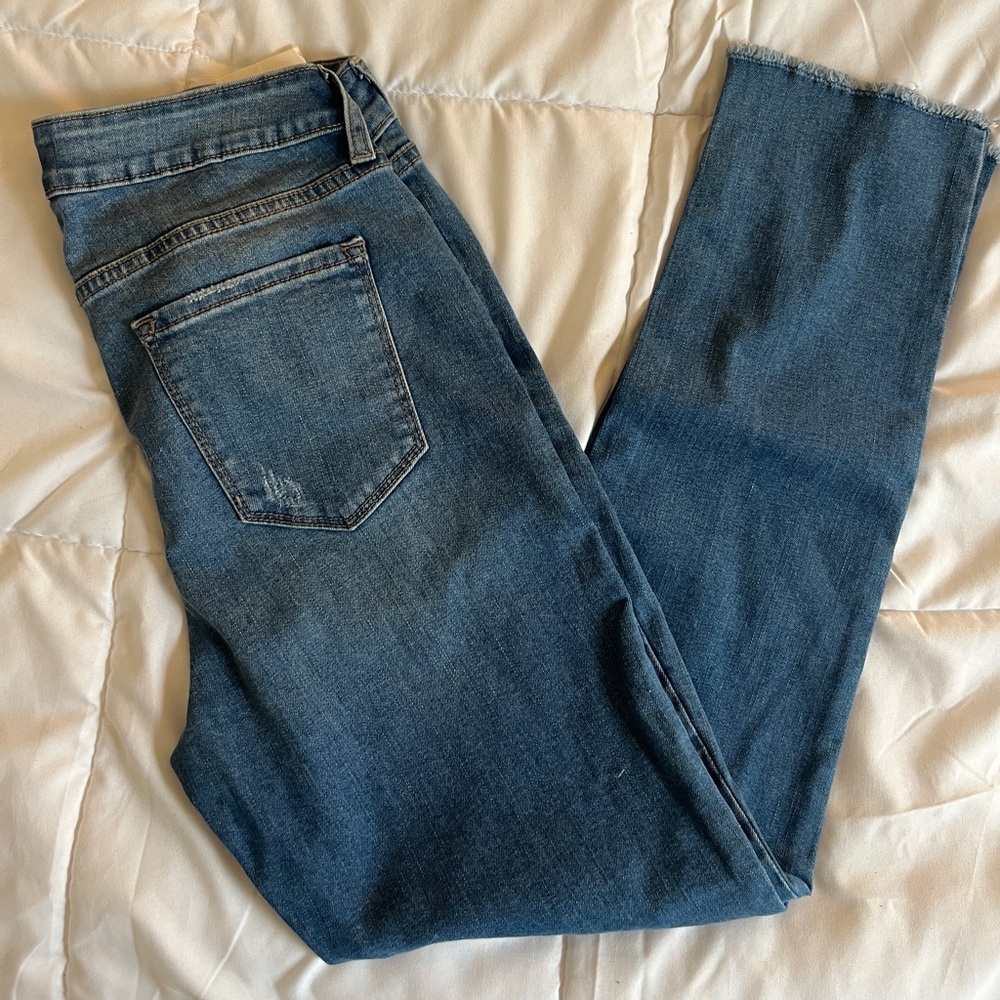 Classic Blue Women's skinny Jeans